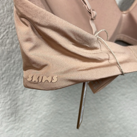 NWT Skims Wireless Form Lightly Lined Bra Beige Clay Sz 36C - Picture 7 of 9